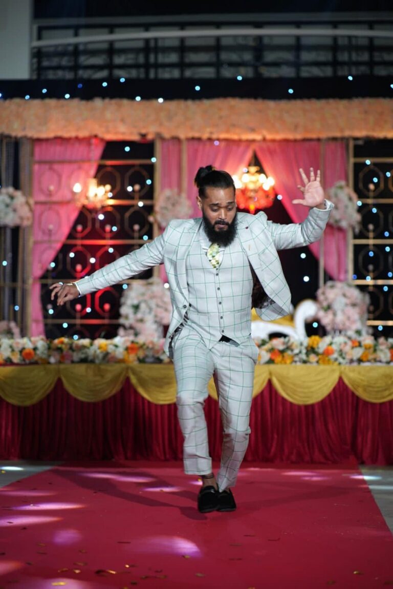Danseur de Kuthu sur scène